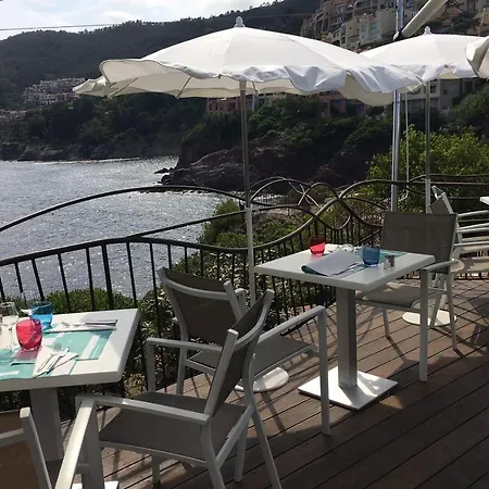 Beautiful Apt With Balcony With View On The Sea Сasa de vacaciones