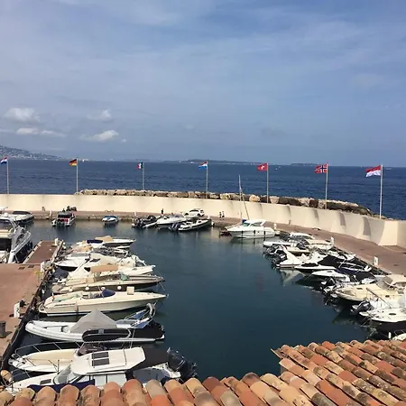 Beautiful Apt With Balcony With View On The Sea Сasa de vacaciones